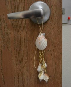 White Irish Deep Seashell Hanger