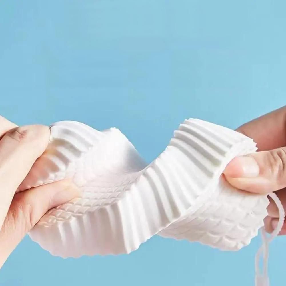 Luxurious Exfoliating Bath Sponge - Image 5