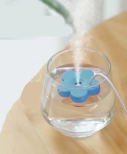 Compact Ultrasonic Aromatherapy Diffuser - Petal Shaped USB Humidifier