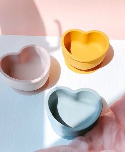 Safe & Secure Silicone Baby Feeding Bowl: Anti-Slip, Anti-Scald, Suction Base